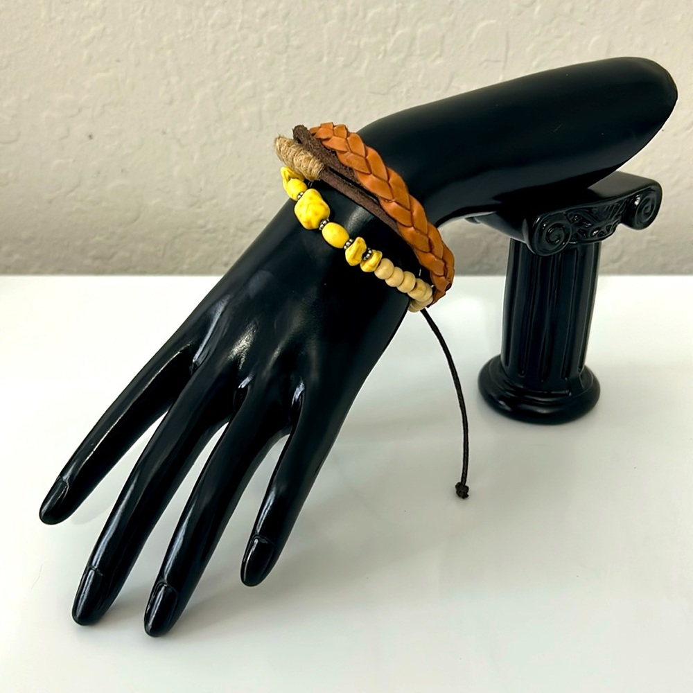 Bracelet